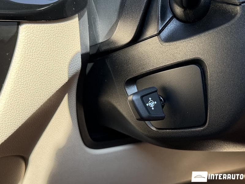 2019 BMW 530e — Miniatură 7