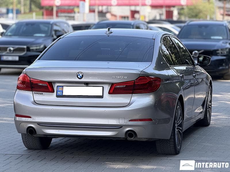 2019 BMW 530e — Miniatură 2
