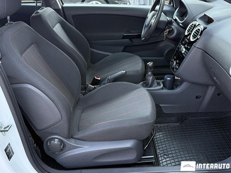 Opel Corsa 2011 — Миниатюра 8