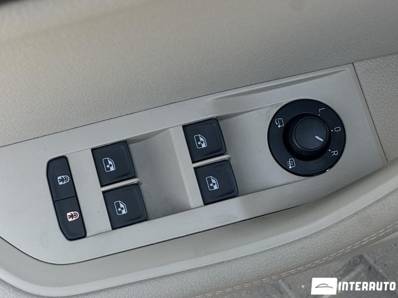 2023 Skoda Superb — Miniatură 20