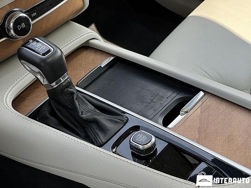 2022 Volvo XC 90 — Miniatură 11