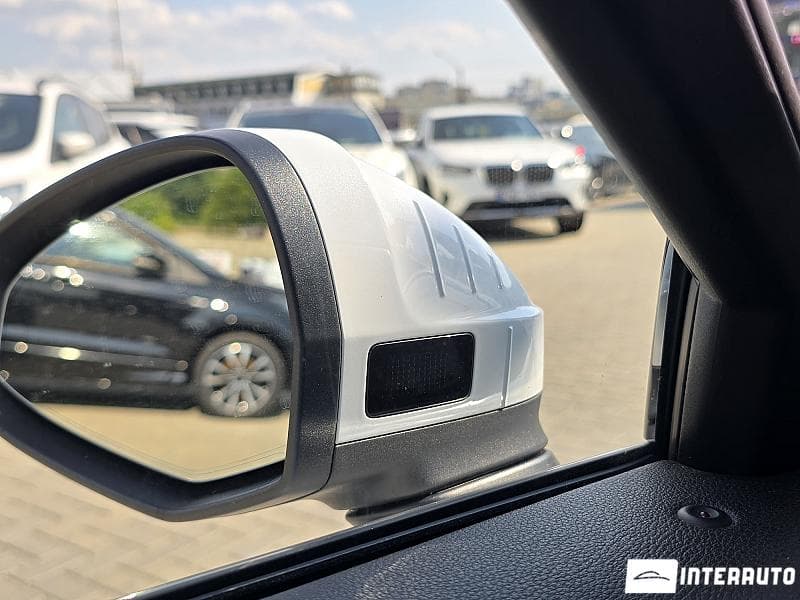 Audi A4 2018 — Миниатюра 7