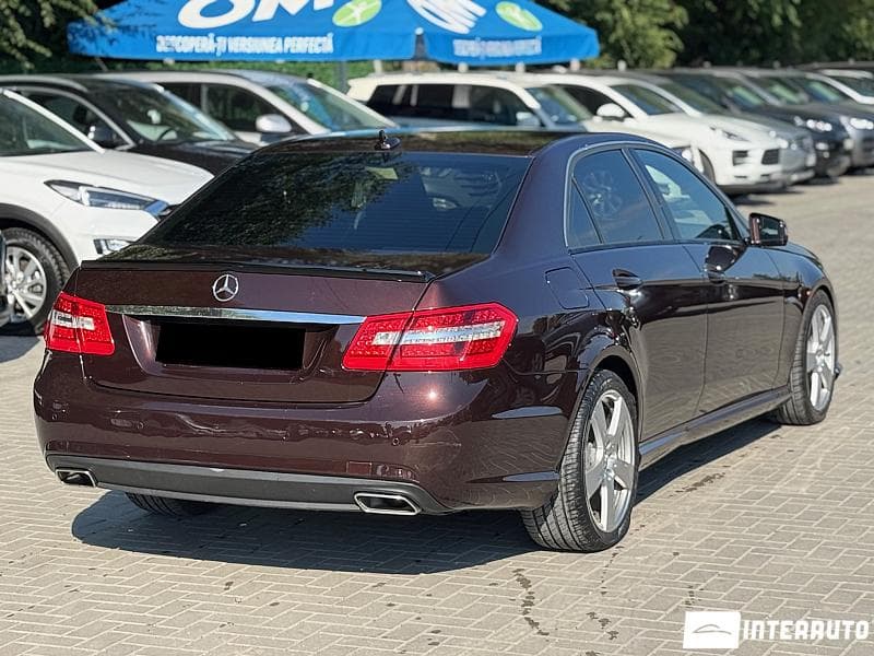 Mercedes E 220 2012 — Миниатюра 4