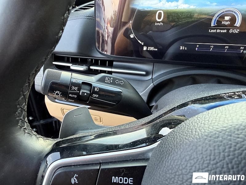 2021 Kia Carnival — Miniatură 26