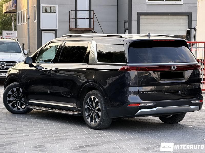 2021 Kia Carnival — Miniatură 2