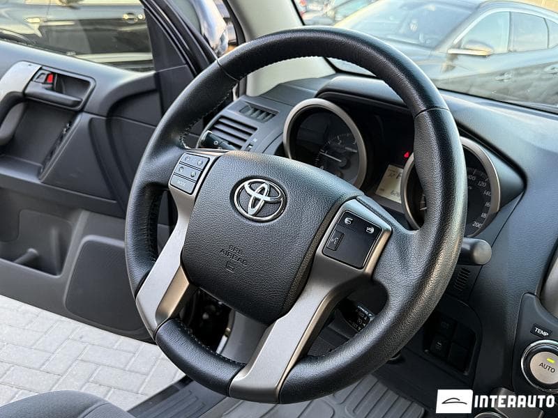 2011 Toyota Land Cruiser Prado — Miniatură 7