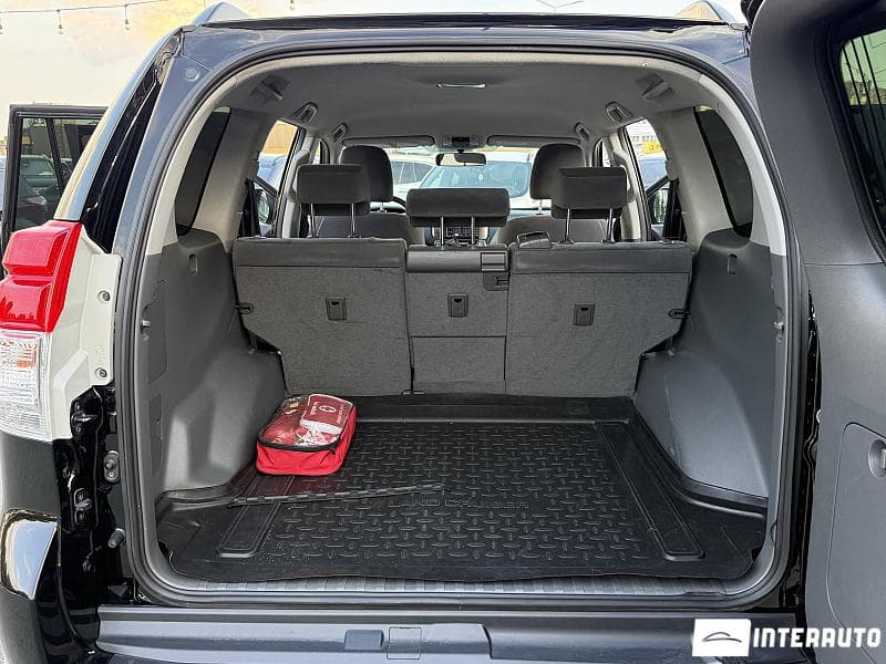 2011 Toyota Land Cruiser Prado — Miniatură 18