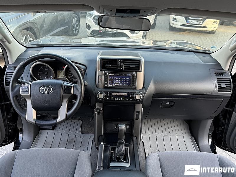 2011 Toyota Land Cruiser Prado — Miniatură 6