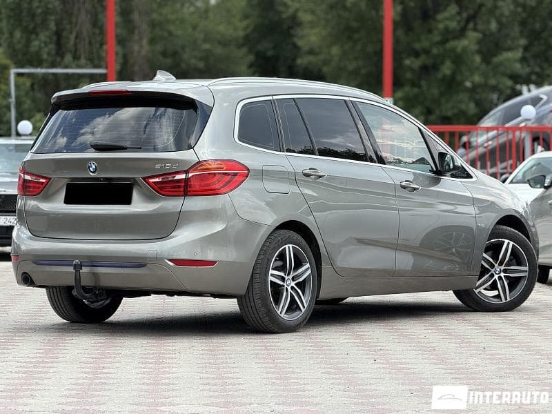 2016 BMW 216d — Miniatură 2