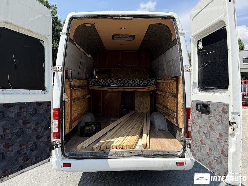 2005 Mercedes Sprinter — Miniatură 10