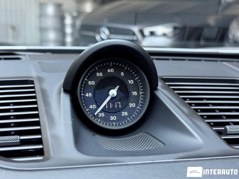 Porsche 911 Carrera 2021 — Миниатюра 9