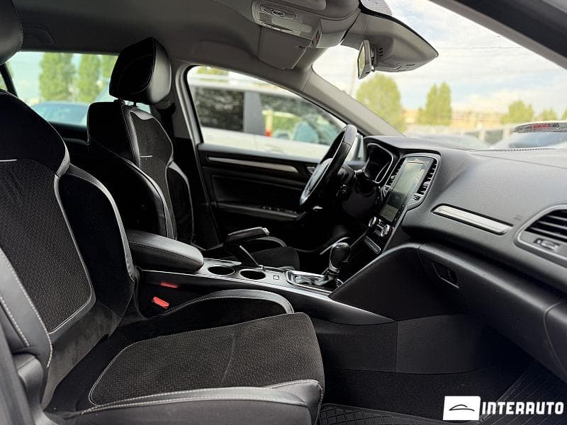 2017 Renault Megane — Miniatură 14