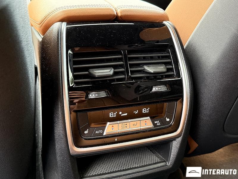 2019 BMW X5 4.0i — Miniatură 16