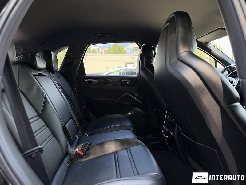 2018 Porsche Cayenne S — Miniatură 20