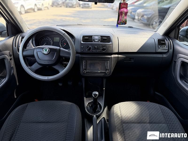 2010 Skoda Fabia — Miniatură 15