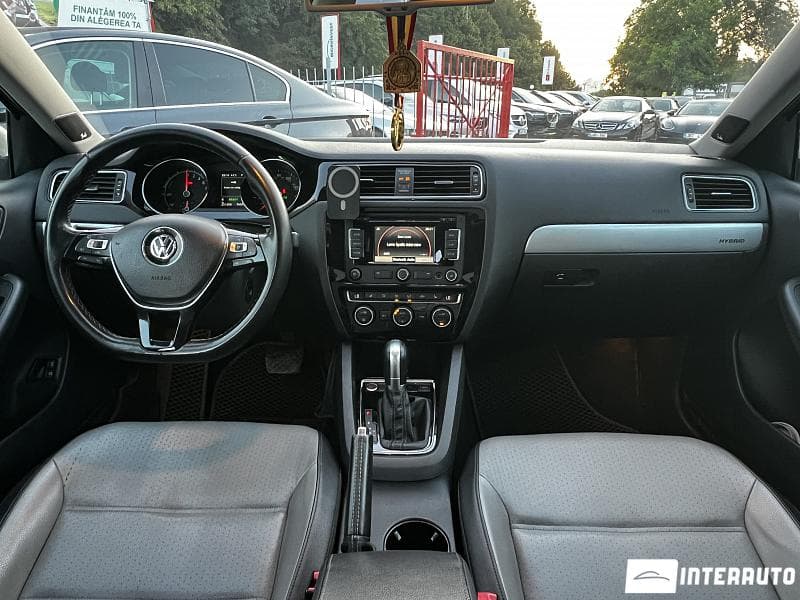 2015 Volkswagen Jetta — Miniatură 10