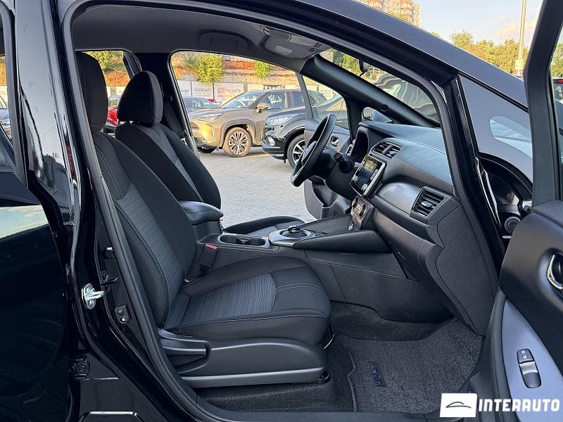 Nissan Leaf 2025 — Миниатюра 14