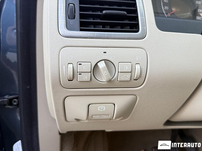 Volvo XC 70 2008 — Миниатюра 7