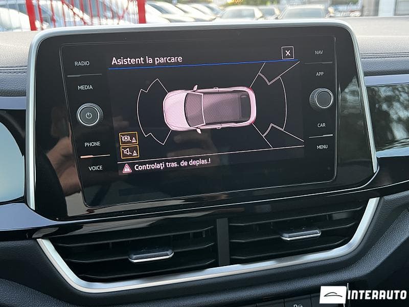 2023 Volkswagen T-Roc — Miniatură 9