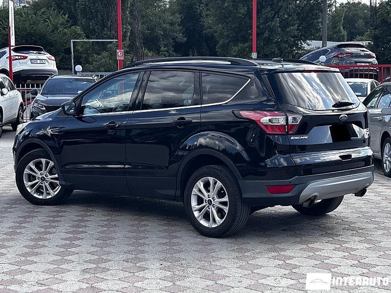 2017 Ford Escape — Miniatură 3