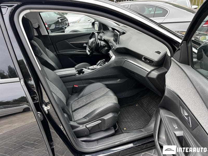 2020 Peugeot 3008 — Miniatură 5