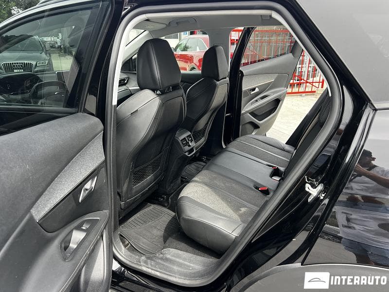 2020 Peugeot 3008 — Miniatură 13