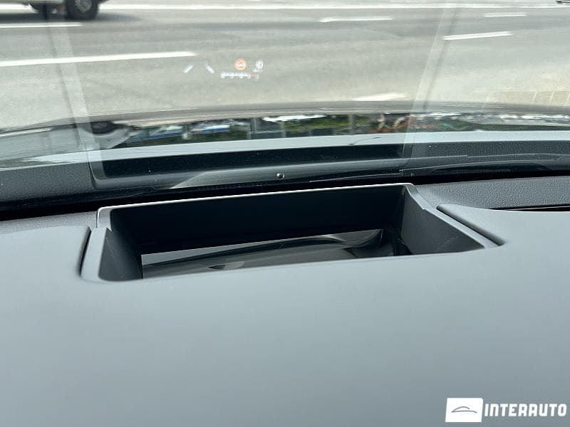2022 Lexus ES 300h — Miniatură 10