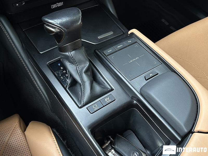 2022 Lexus ES 300h — Miniatură 17