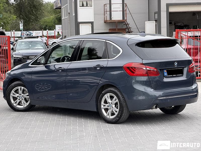 2014 BMW 218i — Miniatură 2