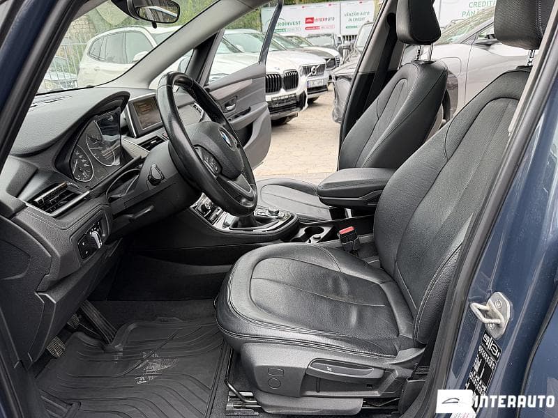 2014 BMW 218i — Miniatură 5