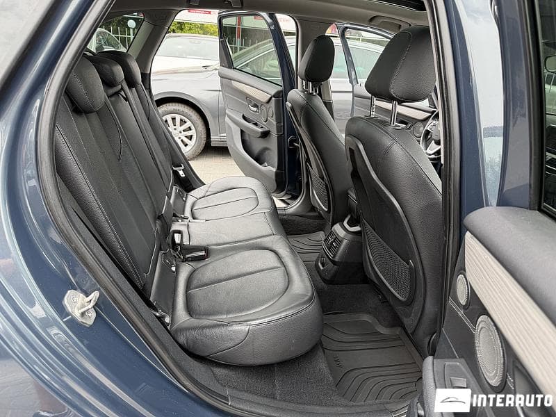 2014 BMW 218i — Miniatură 16