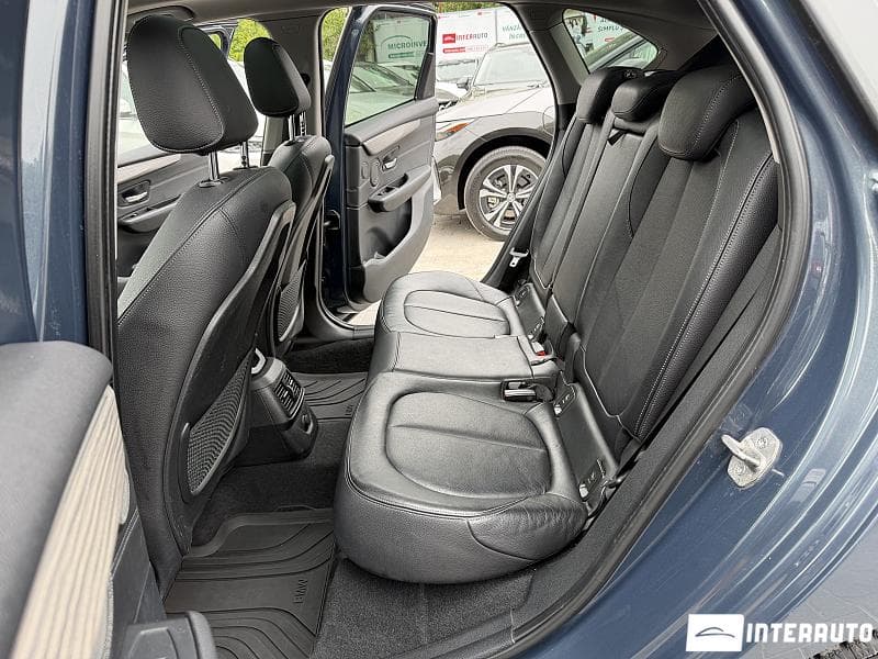 2014 BMW 218i — Miniatură 15