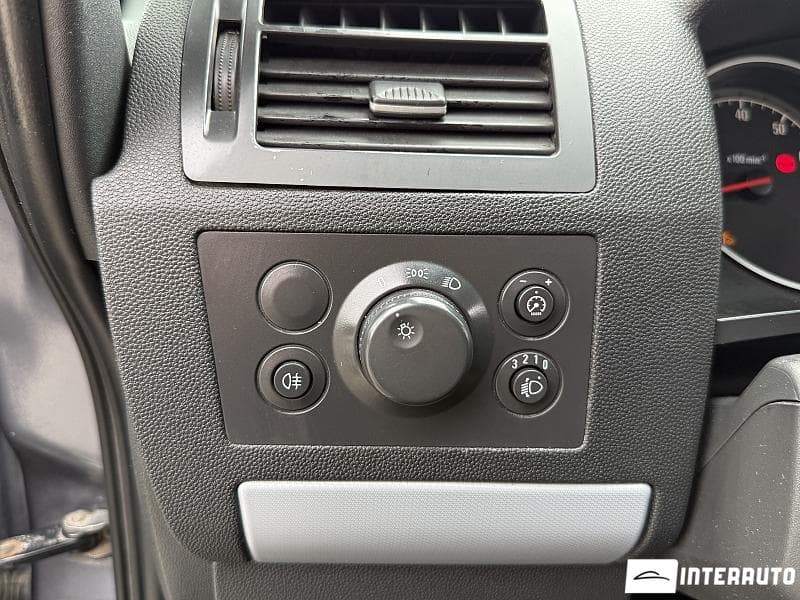 2006 Opel Zafira — Miniatură 16