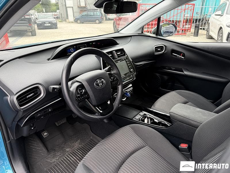 2022 Toyota Prius — Miniatură 6