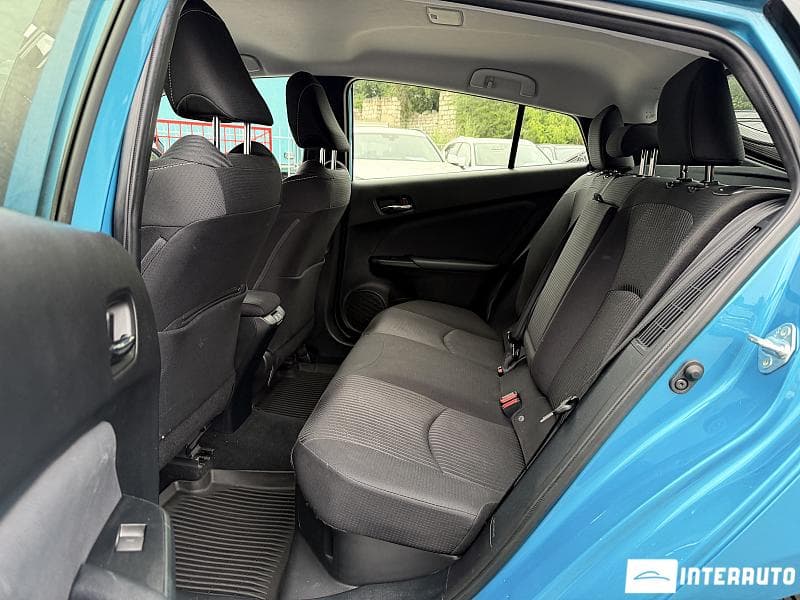 2022 Toyota Prius — Miniatură 16