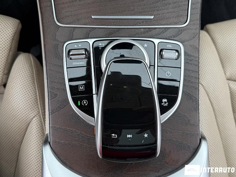 2019 Mercedes GLC 300 — Miniatură 12