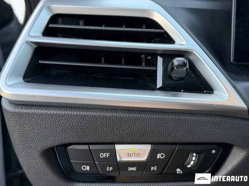 BMW i4 eDrive40 2025 — Миниатюра 10