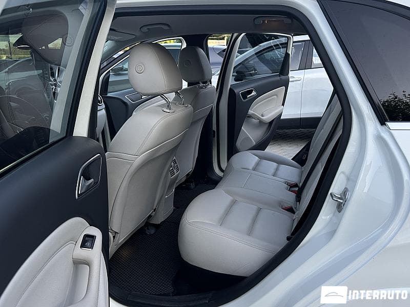 Mercedes B 250E 2017 — Миниатюра 12