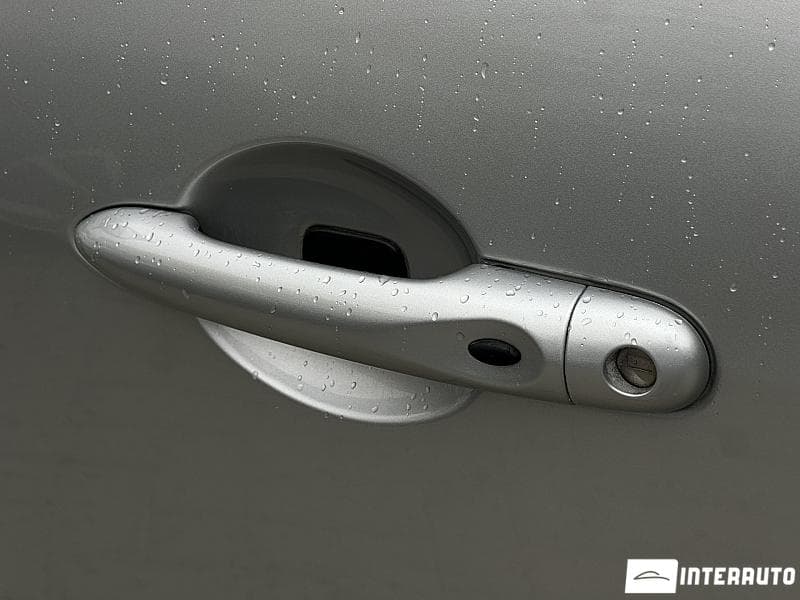 2016 Renault Grand Scenic — Miniatură 18