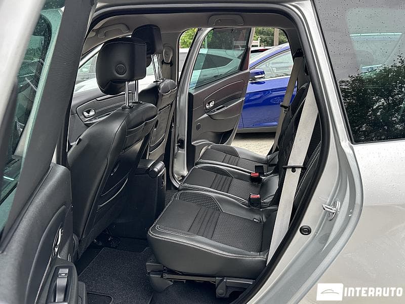 2016 Renault Grand Scenic — Miniatură 13