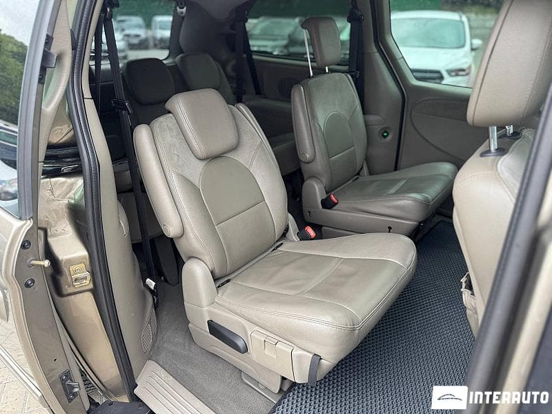 2006 Chrysler Grand Voyager — Miniatură 15