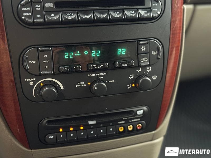 2006 Chrysler Grand Voyager — Miniatură 9