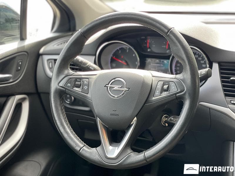 2021 Opel Astra — Miniatură 8