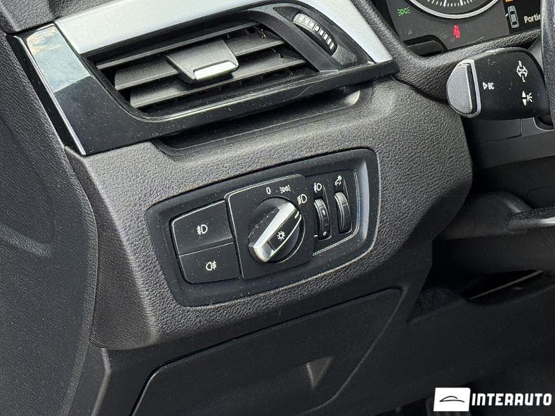 BMW X1 1.6D 2017 — Миниатюра 11