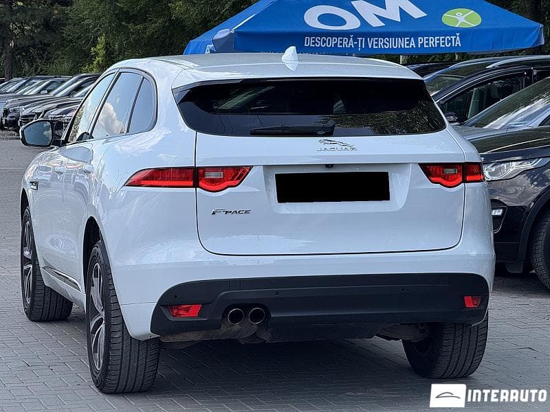 2019 Jaguar F-Pace — Miniatură 2