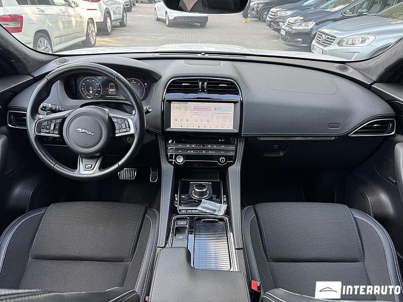 2019 Jaguar F-Pace — Miniatură 17