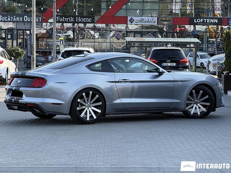 2020 Ford Mustang — Miniatură 3