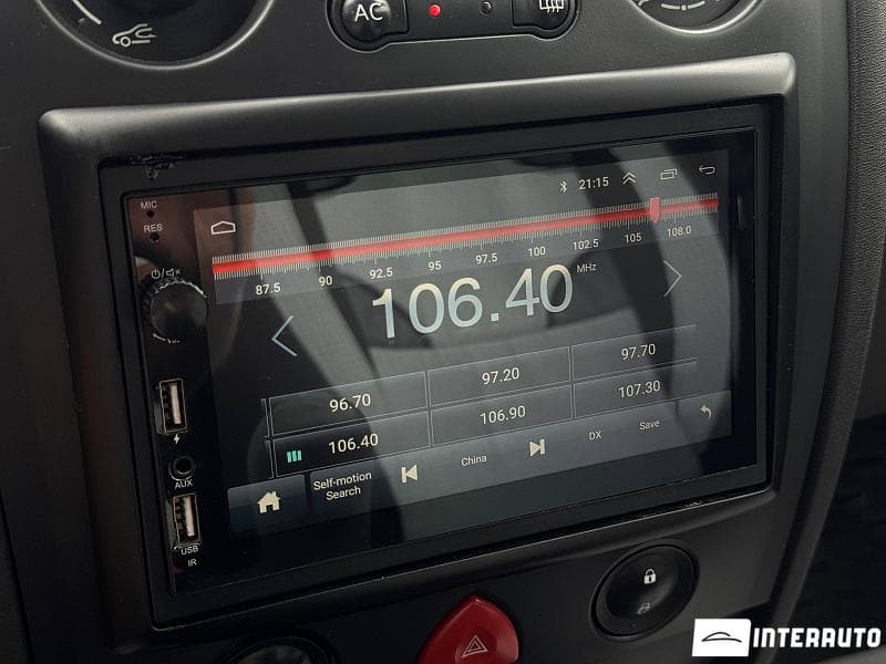 2007 Renault Megane — Miniatură 10