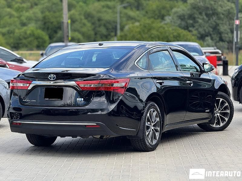 Toyota Avalon 2018 — Миниатюра 3