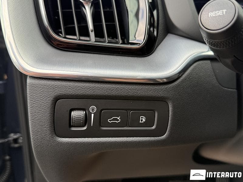 2021 Volvo XC 60 — Miniatură 23